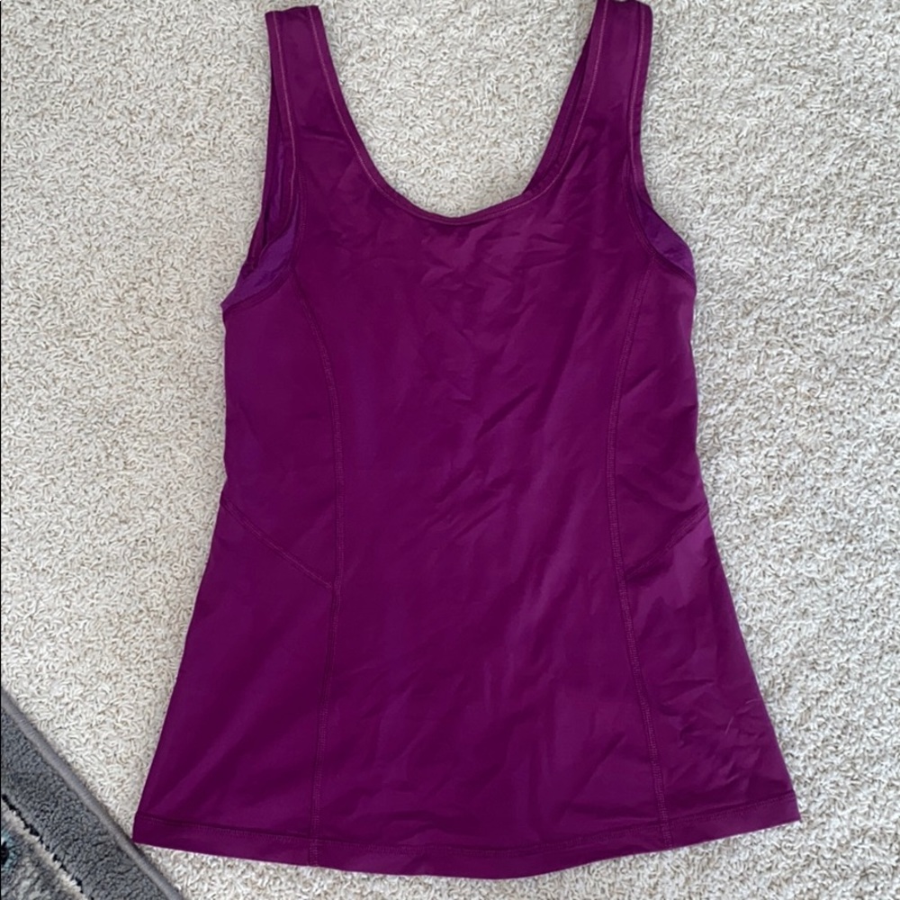 Lululemon tank top